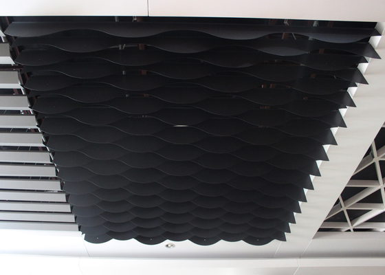 Waved Shaped Blade Aluminium Baffle Ceiling , Fireproof Decorative Suspended Metal Ceiling Tiles