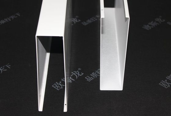 Suspended White U - Aluminum Profile Screen Ceiling Linear Strip Ceiling Panel