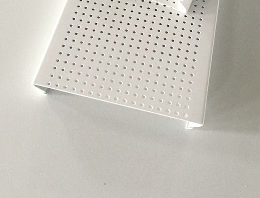 White Powder Coated Aluminium Strip Ceiling , C- shaped Sheet Metal Ceiling
