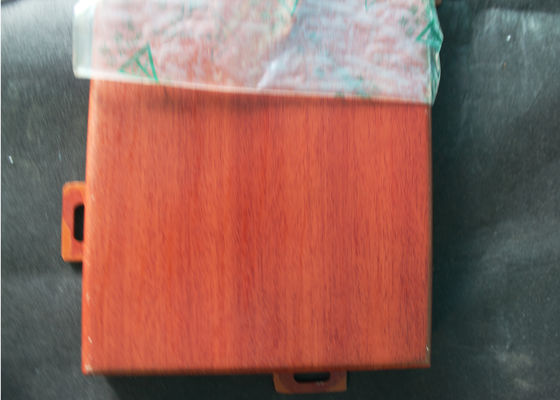 Wooden Abrasion Resistance Aluminum Wall Panels / Metallic False Ceiling 200mm X 300mm