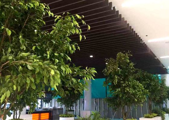 Roller Coated Wood Color Aluminum Baffle Ceiling For Shopping Mall 12 Years Warranty