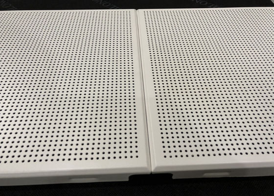 1'×1' White Color Perforation Φ2.3 Clip In Ceiling For Office Building