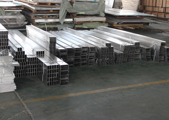 Decoration U-Aluminium Profile Screen Ceiling , Wood Like Aluminum Square Tube Ceiling