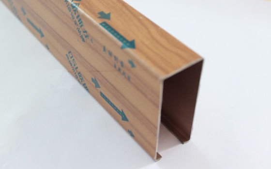 Wooden Color Aluminum Linear Drop Down Ceiling Tiles U-shaped