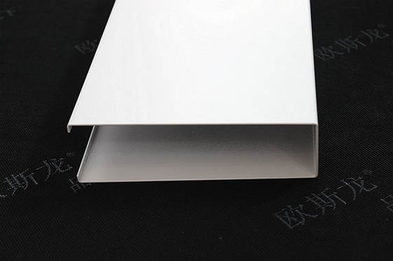 Suspended White U - Aluminum Profile Screen Ceiling Linear Strip Ceiling Panel