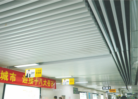 Suspended Square Tube Linear Metal Ceiling For Decoration , Fireproof Aluminum Strip Ceiling