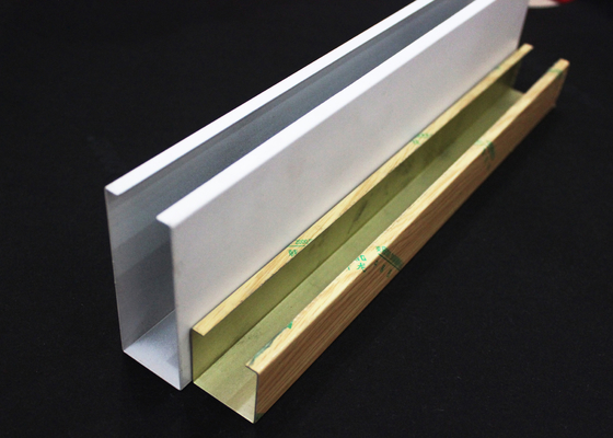Commercial Aluminum Linear Drop Down Ceiling Tiles U-shaped With 0.8mm Thickness